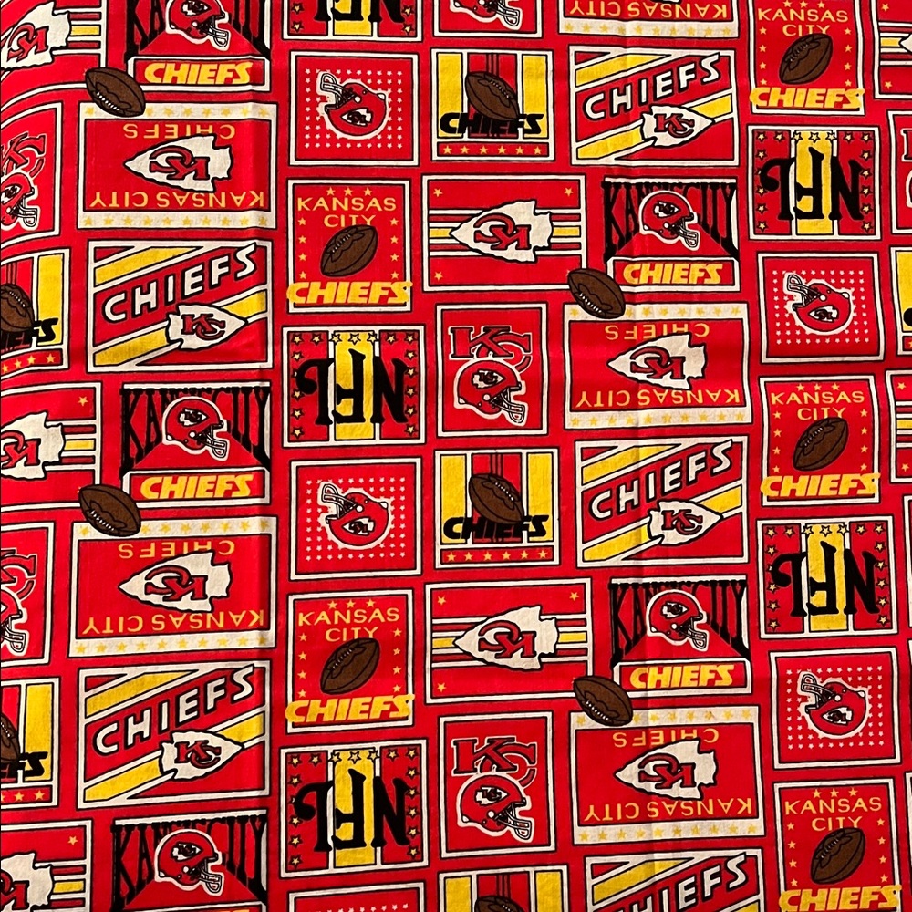 Collectible, 1995 Kansas City Chiefs NFL Fabric for quilting, sewing, or crafts